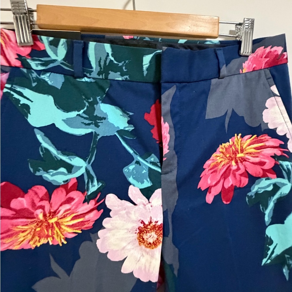 Banana Republic Avery  Pants - Navy and Pink Floral - Picture 5 of 16